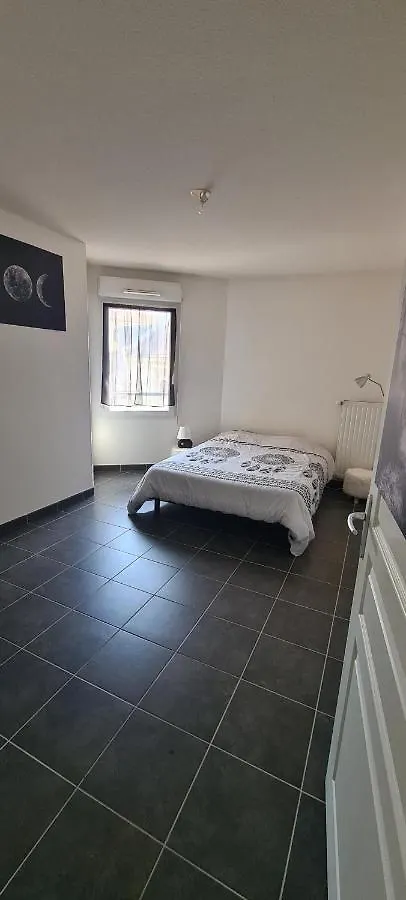 Très beau appartement T2 centre ville Gap France