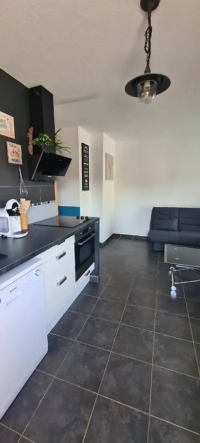 Très beau appartement T2 centre ville Gap 0*,