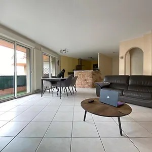  Appartement Decouvrez Le Charme Au Coeur De